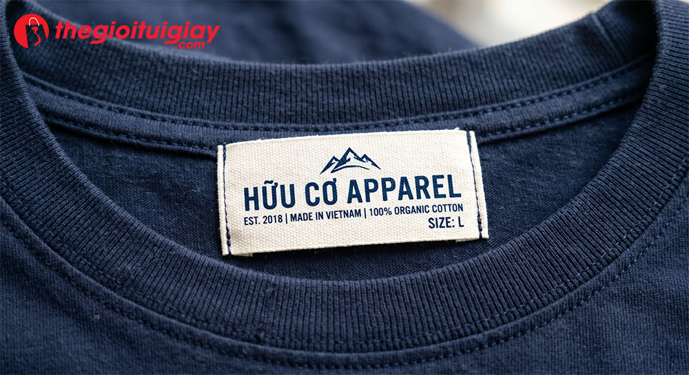 K&iacute;ch thước m&aacute;c cổ h&igrave;nh chữ nhật ngang nhỏ gọn v&agrave; mềm mại