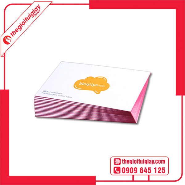 Mẫu card visit màu hồng Blogtips
