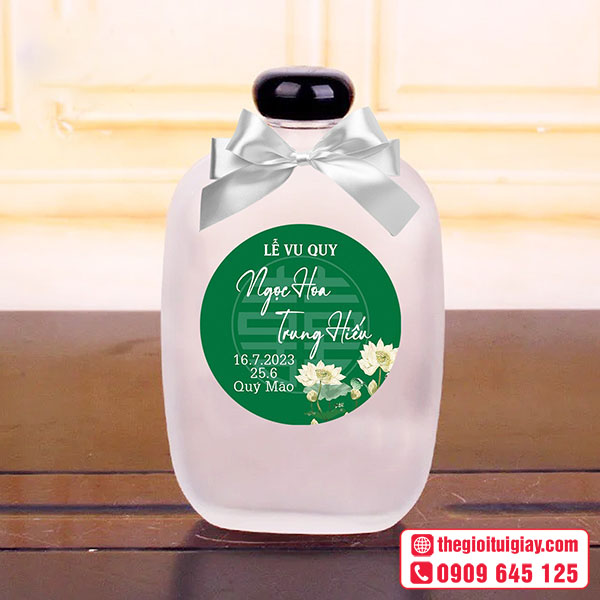 Mẫu tem dán chai nước lễ vu quy Ngọc Hoa & Trung Hiếu