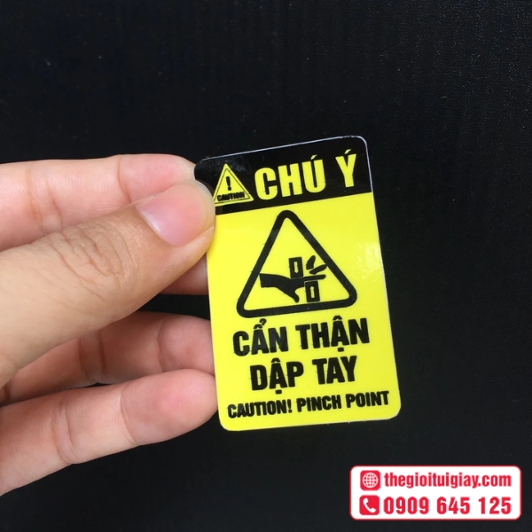  Mẫu tem cảnh báo kẹp tay cho cửa ra vào 