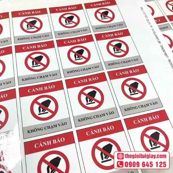  Mẫu tem cảnh báo kẹp tay bảo vệ an toàn cho trẻ em 