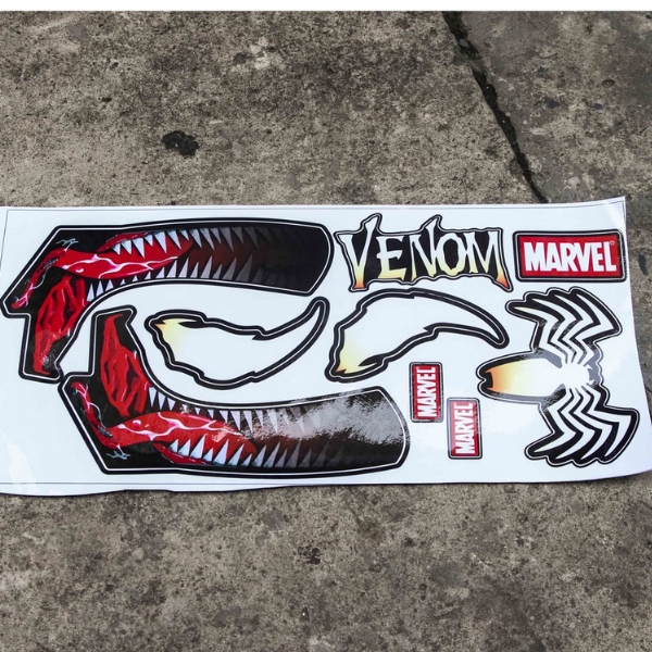  Mẫu tem dán mũ bảo hiểm in theo yêu cầu riêng biệt 