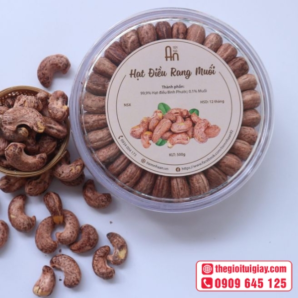 Mẫu tem dán hạt điều với màu sắc bắt mắt