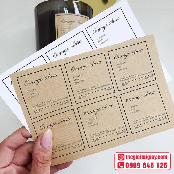 Mẫu tem nhãn hình vuông sang trọng