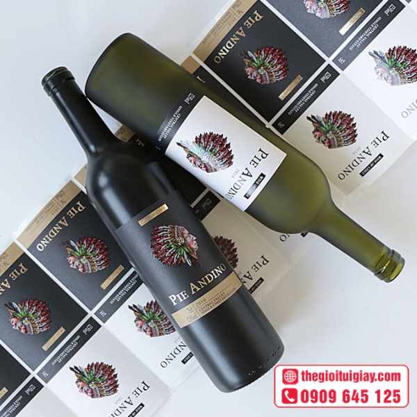 Mẫu thiết kế tem nhãn rượu vang cao cấp hiện đại