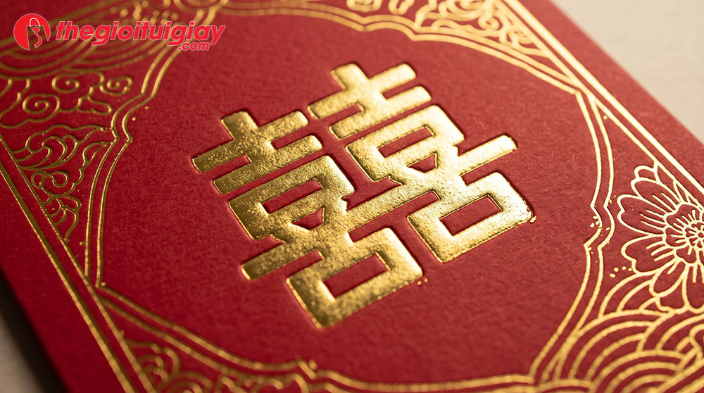 bao l&igrave; x&igrave; bưng quả &eacute;p kim cao cấp trong lễ ăn hỏi