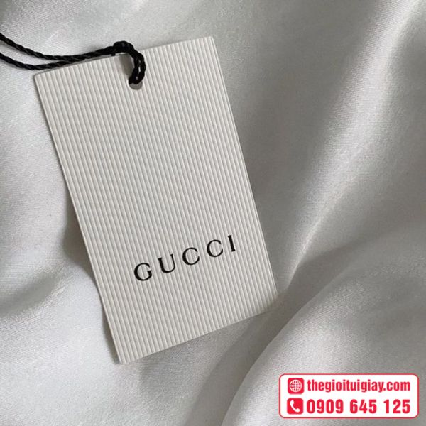 Tem mác quần áo Gucci