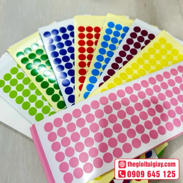  Mẫu sticker tr&ograve;n m&agrave;u sắc đa dạng 