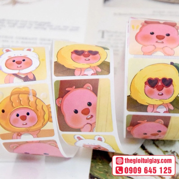 Mẫu sticker cuộn thiết kế theo y&ecirc;u cầu